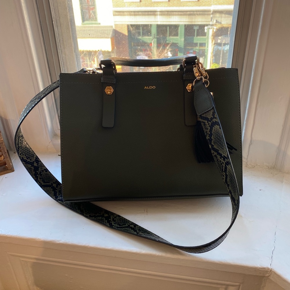 Aldo purse with crossbody strap